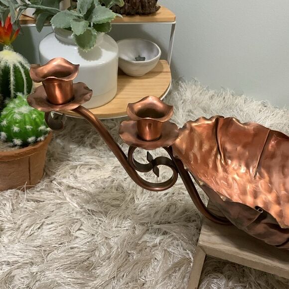 Vintage Gregorian USA Hammered Copper Centerpiece Bowl With 4 Candle Holders - Picture 8 of 16